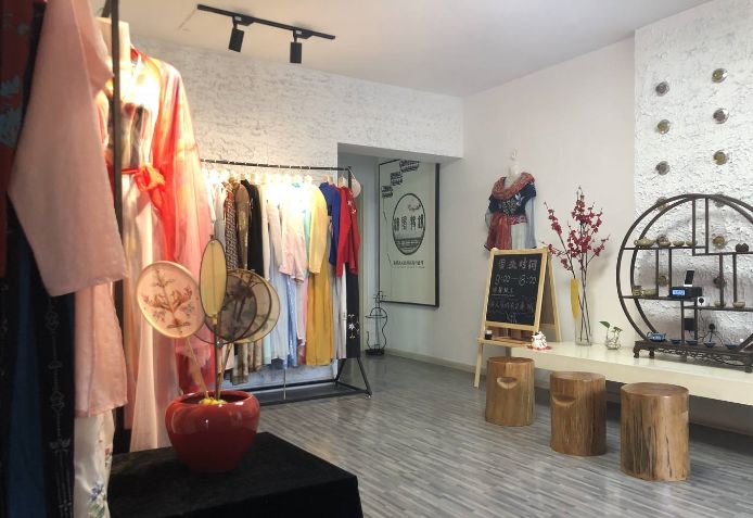 如何在汉服行业暴力赚钱-第2张图片-智慧创业网 如何在汉服行业暴力赚钱-第2张图片-智慧创业网