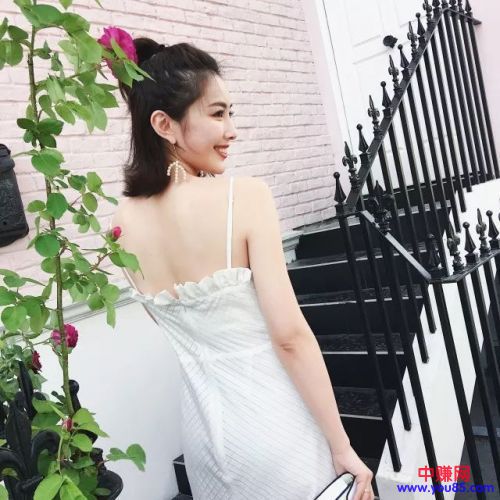 网红女主播一口气开出5家店,两年内坐拥150万粉丝-第8张图片-智慧创业网 网红女主播一口气开出5家店,两年内坐拥150万粉丝-第8张图片-智慧创业网