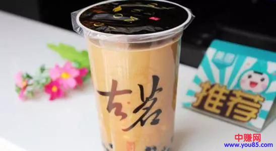 一家小不的奶茶店,一年赚12个亿的运营秘诀-第6张图片-智慧创业网 一家小不的奶茶店,一年赚12个亿的运营秘诀-第6张图片-智慧创业网
