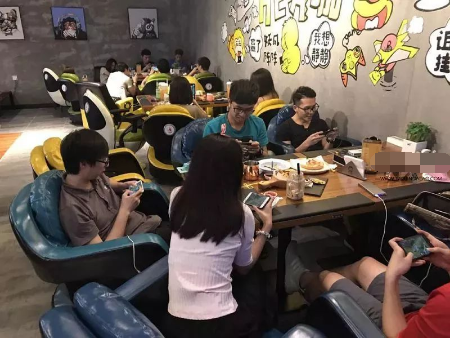 分享:王者荣耀、“吃鸡”游戏的线下暴利项目-第3张图片-智慧创业网 分享:王者荣耀、“吃鸡”游戏的线下暴利项目-第3张图片-智慧创业网