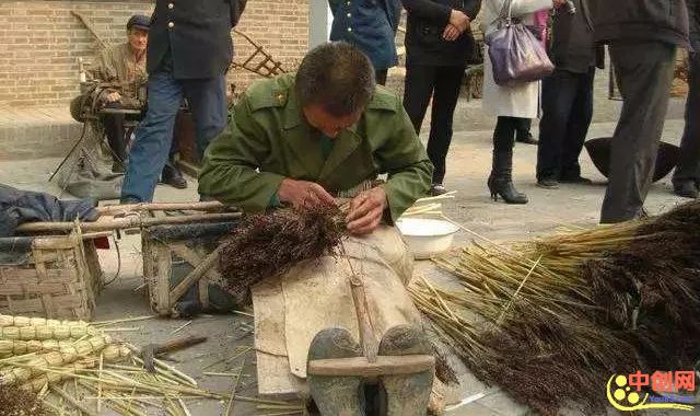 [创业资讯]在建筑工地发现“杂草商机"，年销售4000万！-第4张图片-智慧创业网