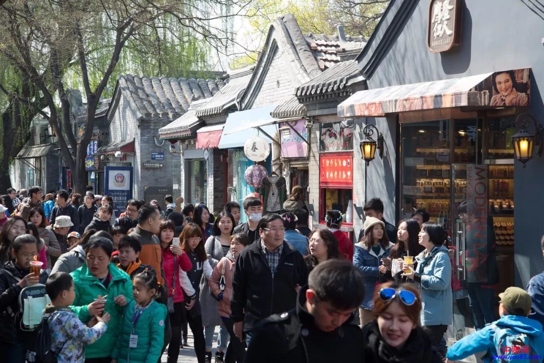 [创业资讯]大学生摆地摊日赚1500，地摊贩没你想得那么穷酸-第1张图片-智慧创业网