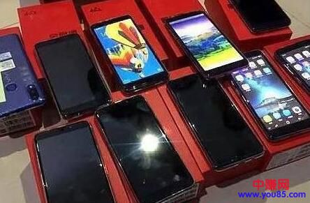 [大杂烩]揭秘自动阅读项目的各种赚钱套路，一台手机装个软件卖三千块